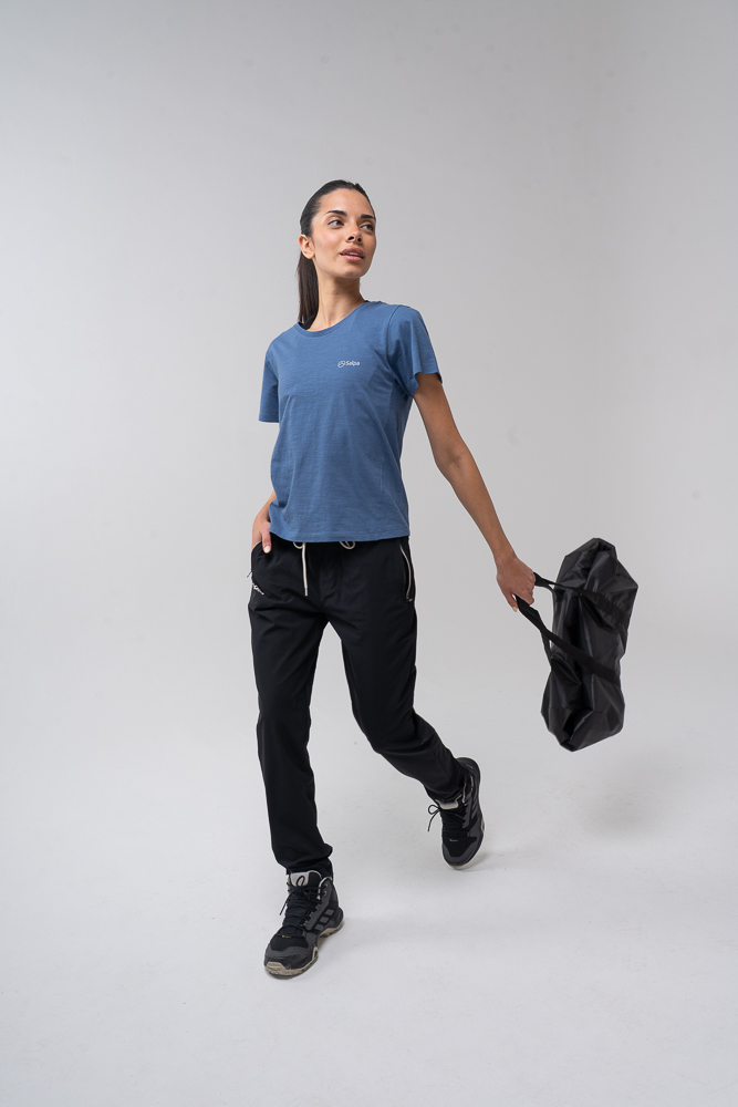 Remera Adho Azul