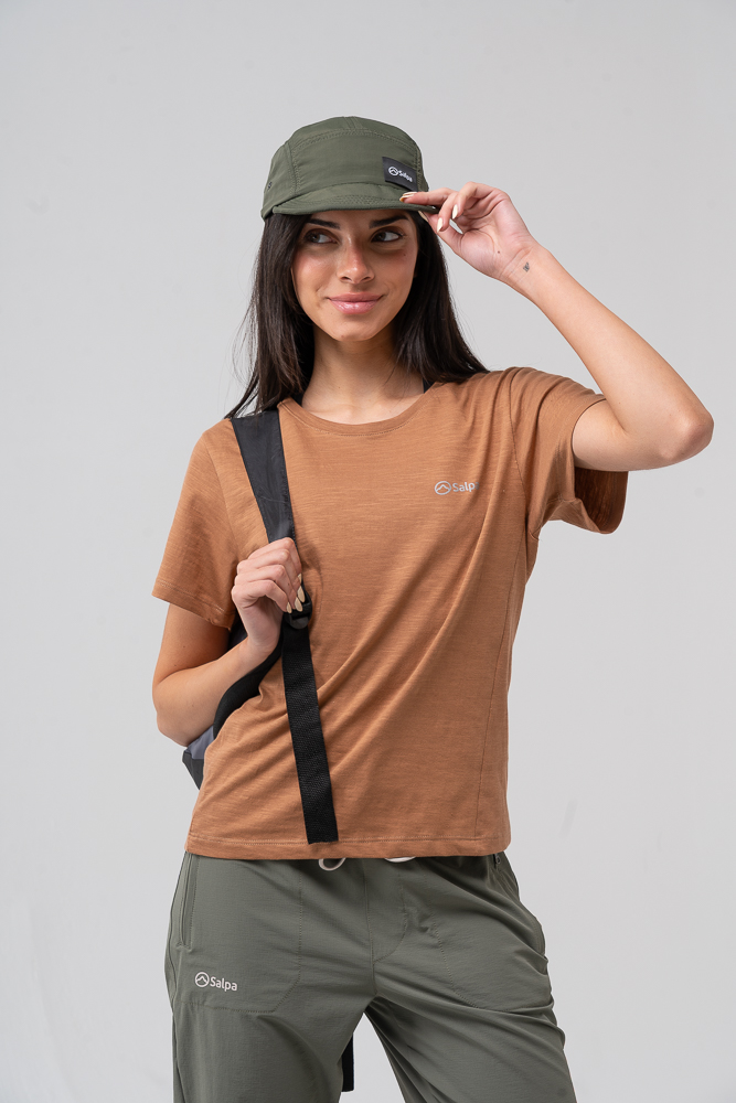 Remera Adho Marron
