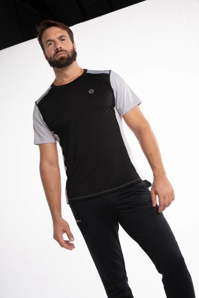 Remera Millas